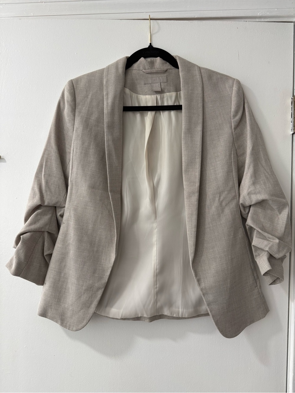 H&M Light Gray Open-Front Ruched-Sleeve Blazer